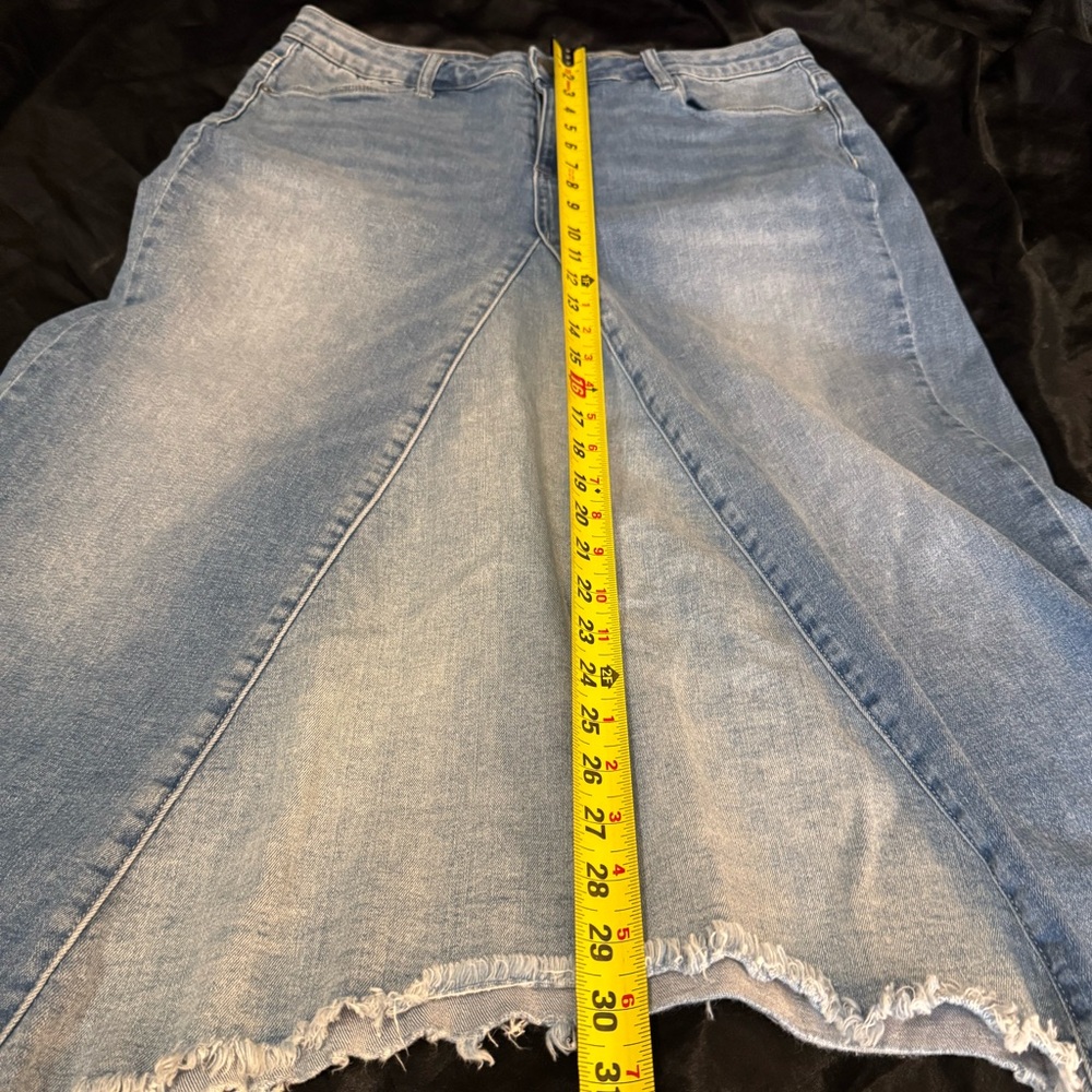 Wash Lab Asymmetrical Pierced Denim Midi Skirt Size 31 Frayed Hem Jean Skirt - Picture 11 of 11